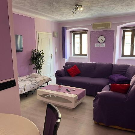 شقة غييكا  في Apartman Lora المظهر الخارجي الصورة