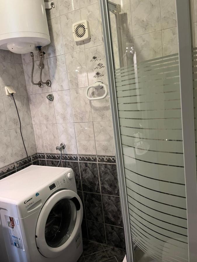 شقة غييكا  في Apartman Lora المظهر الخارجي الصورة