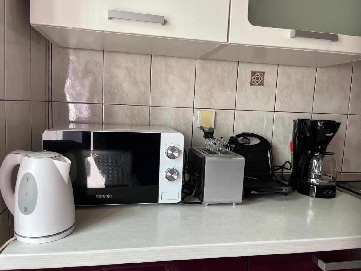 شقة غييكا  في Apartman Lora المظهر الخارجي الصورة
